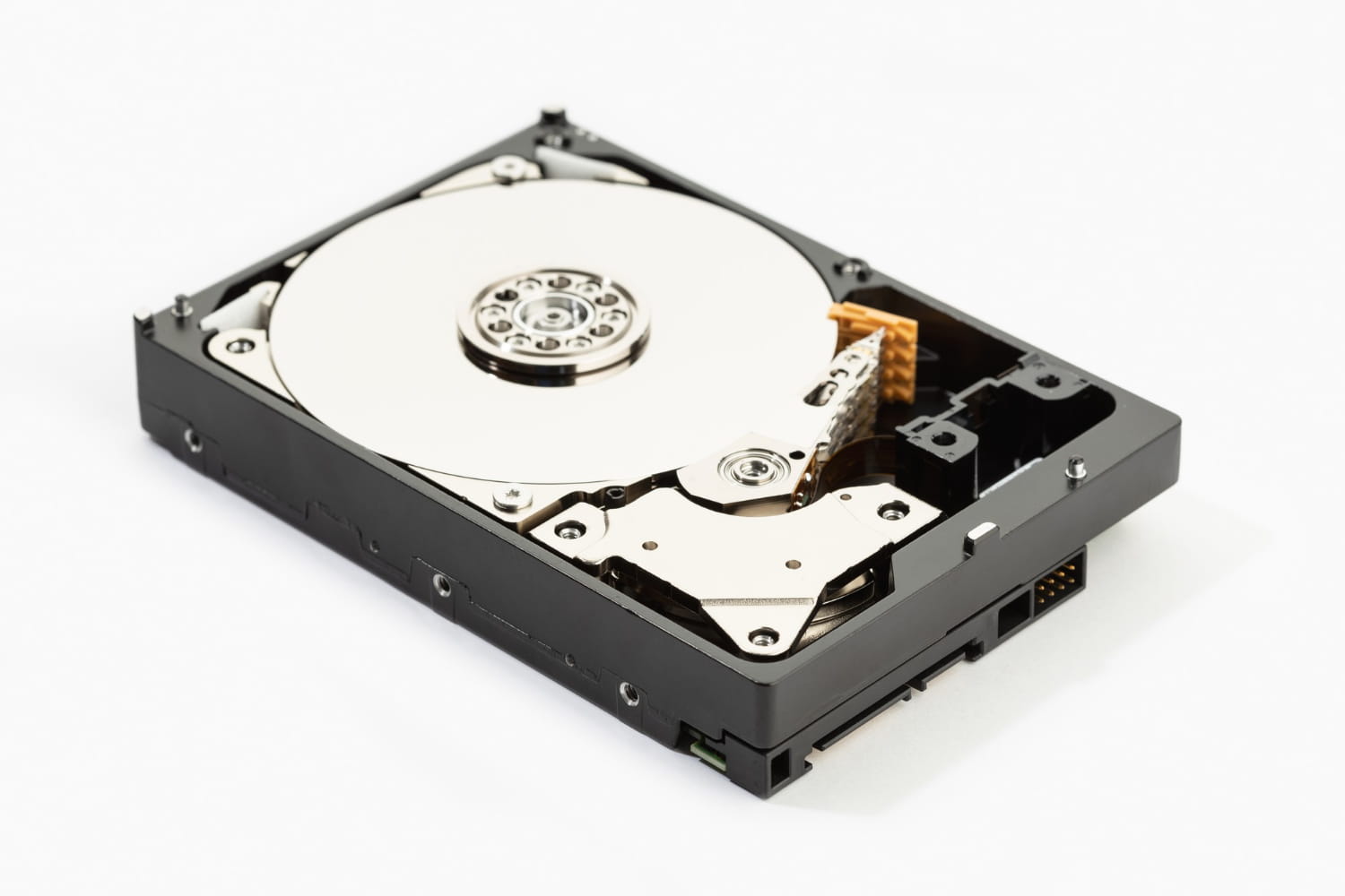 HDD (Hard Disk Drive) explained